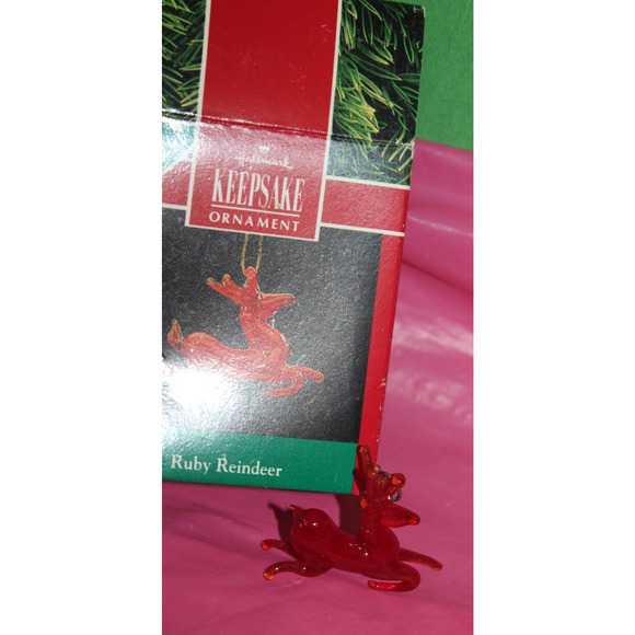 Vintage Hallmark Keepsake Miniature Ruby Reindeer Blown Glass Holiday Ornament - Picture 2 of 3
